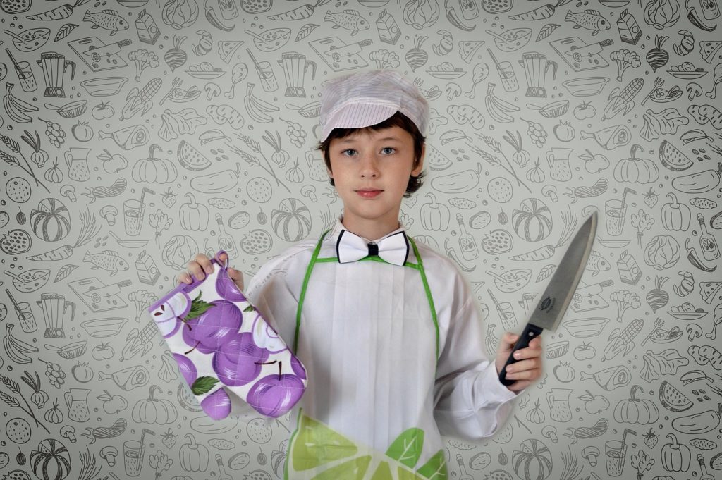 Cuisine, tablier, enfant ©Sunriseforever